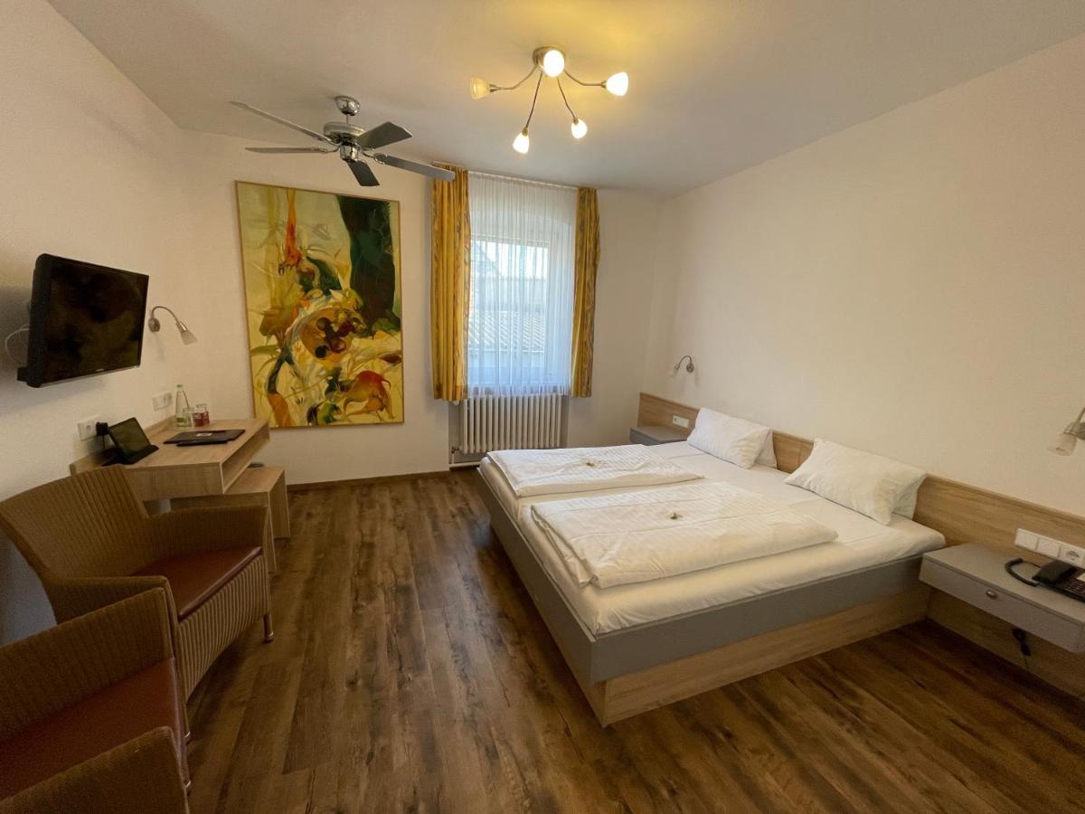 Hotel Gasthof Zum Storch Schlüsselfeld Εξωτερικό φωτογραφία