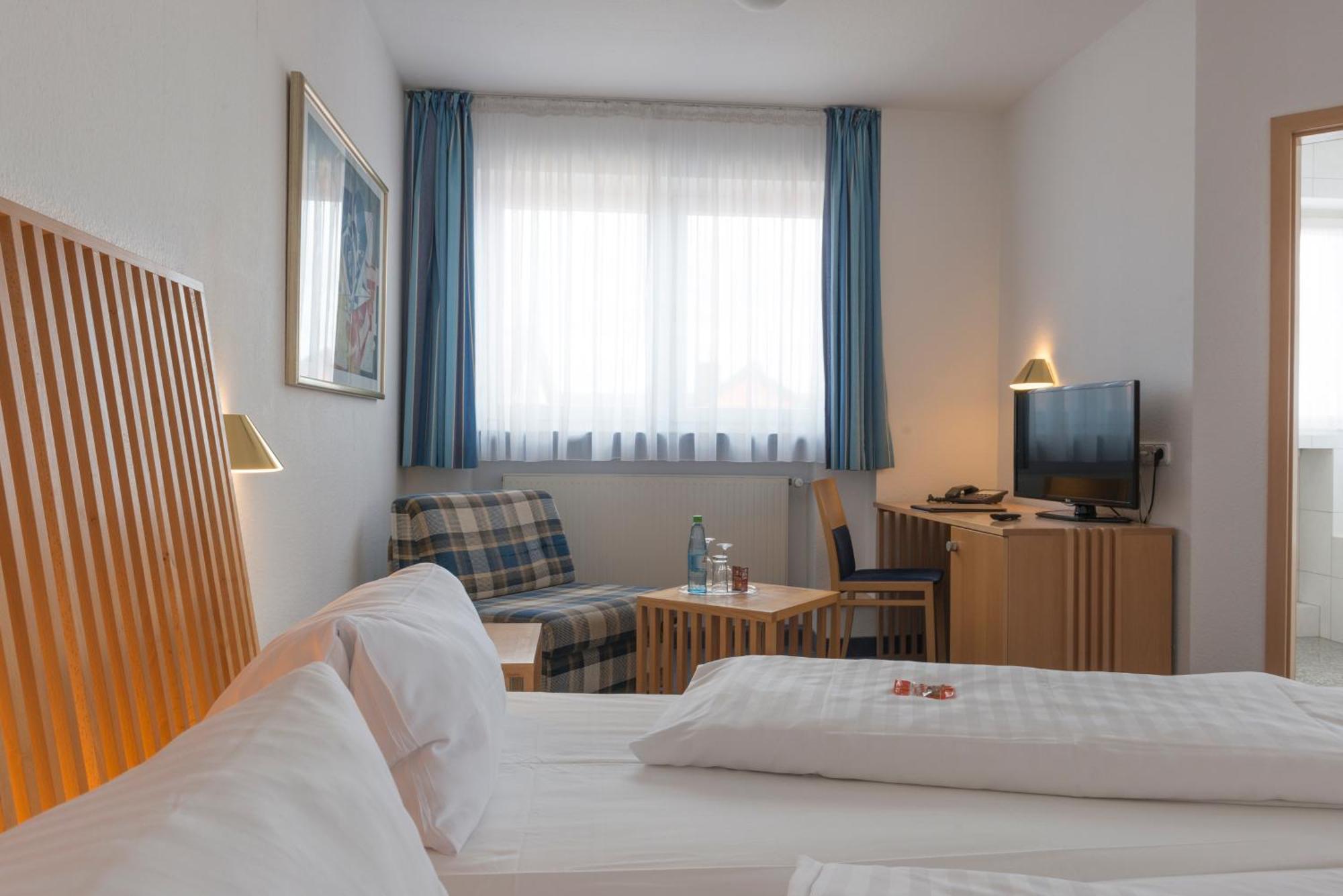 Hotel Gasthof Zum Storch Schlüsselfeld Εξωτερικό φωτογραφία