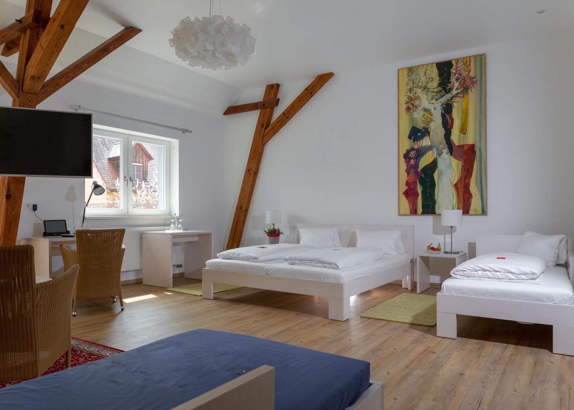 Hotel Gasthof Zum Storch Schlüsselfeld Εξωτερικό φωτογραφία